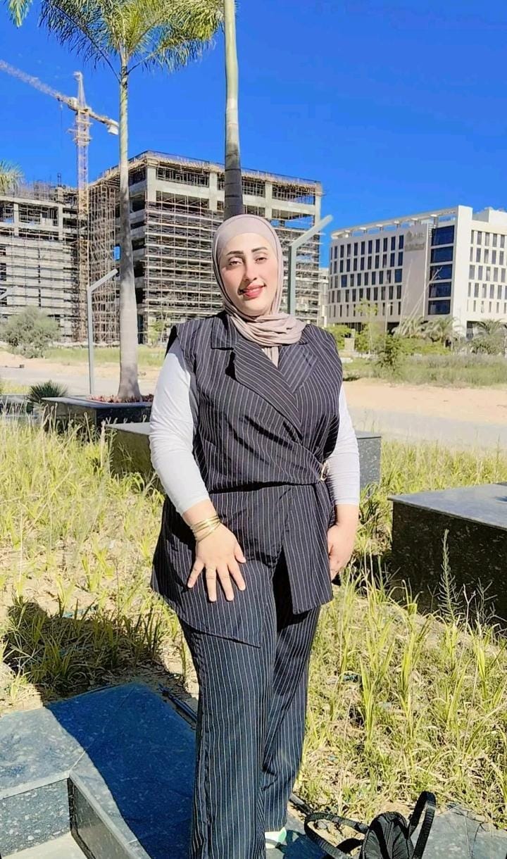 صورة العميلة
