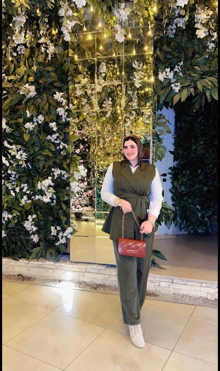 صورة العميلة